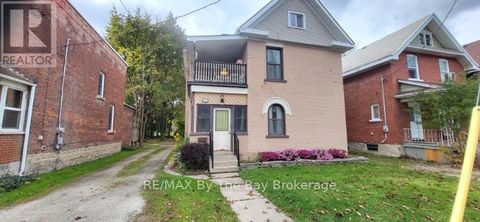 1082 2ND AVENUE W Owen Sound ON N4K4N1