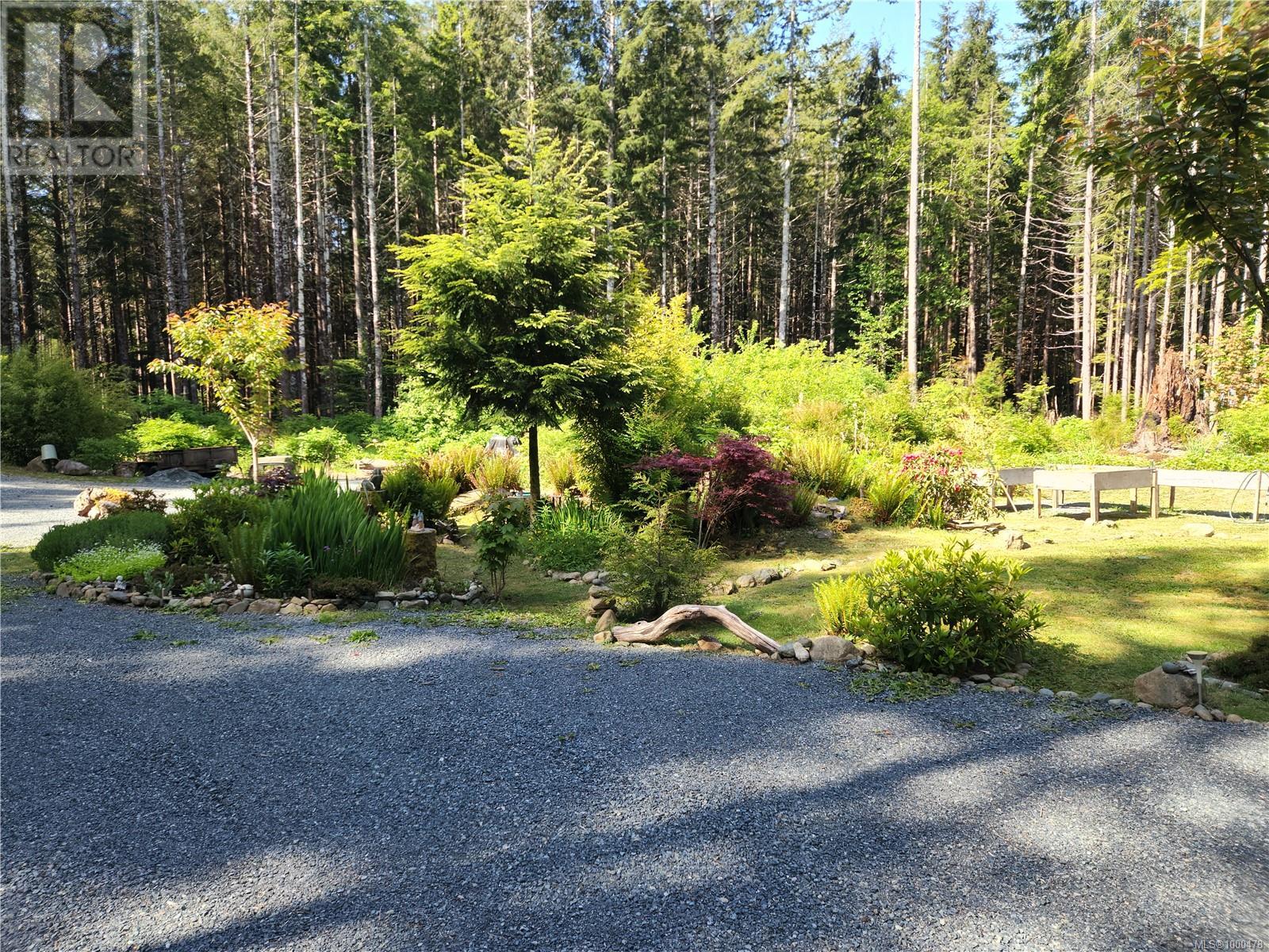 3782 Petrel Dr