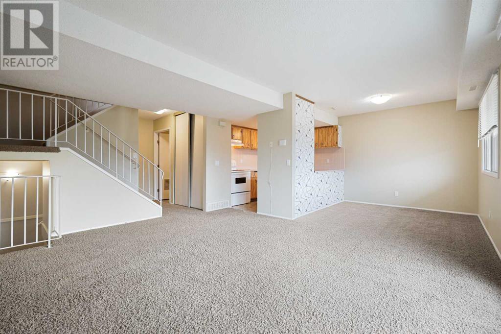 609, 2200 Woodview Drive SW