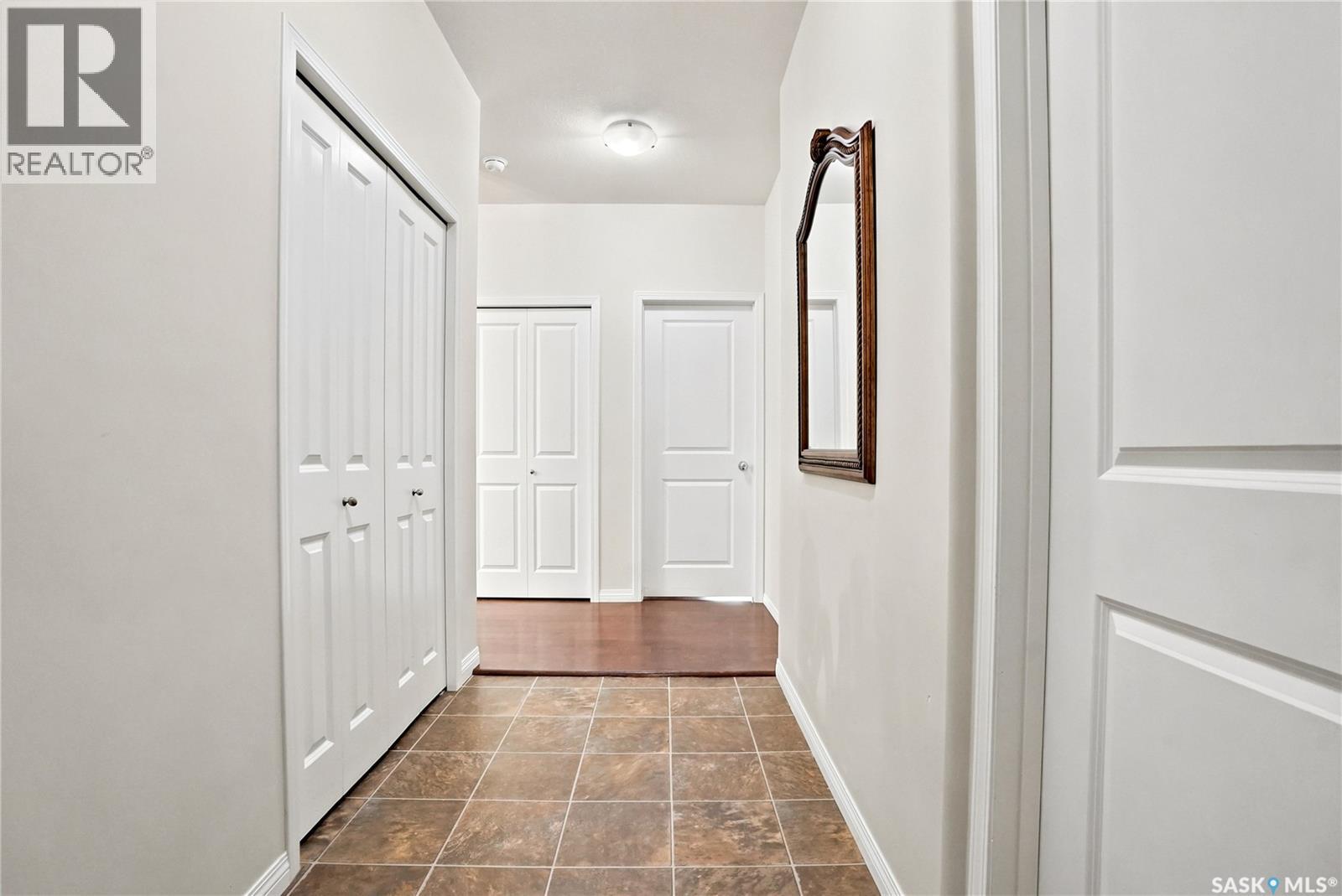 305 914 Heritage VIEW