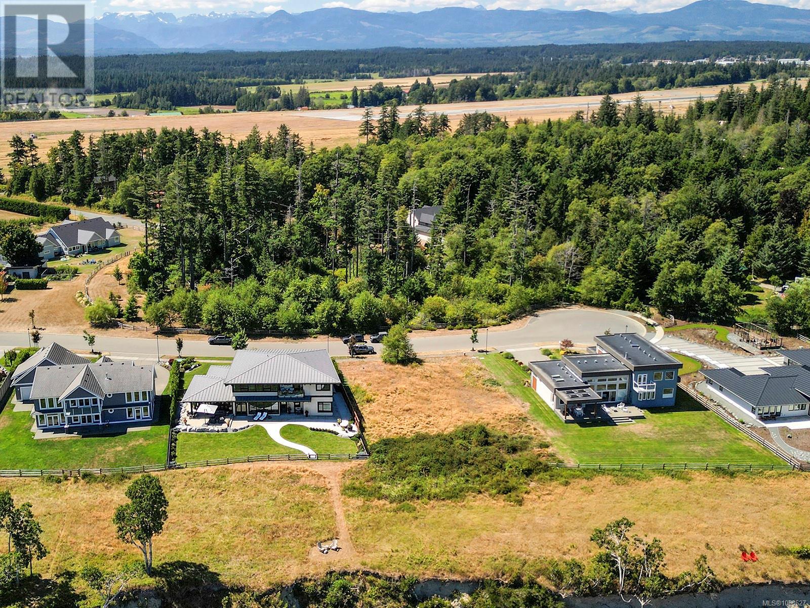 290 Connemara Rd
