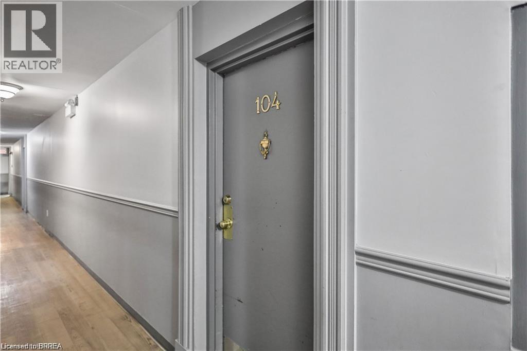 793 COLBORNE Street E Unit# 104