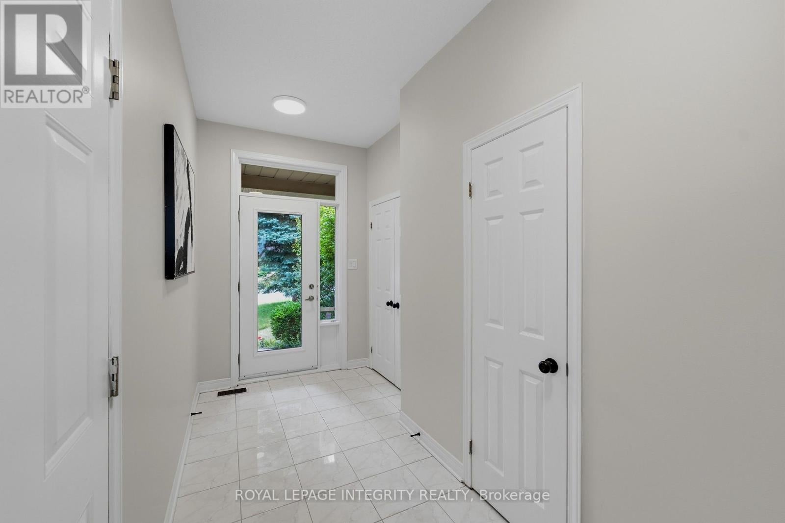20 REDDING WAY