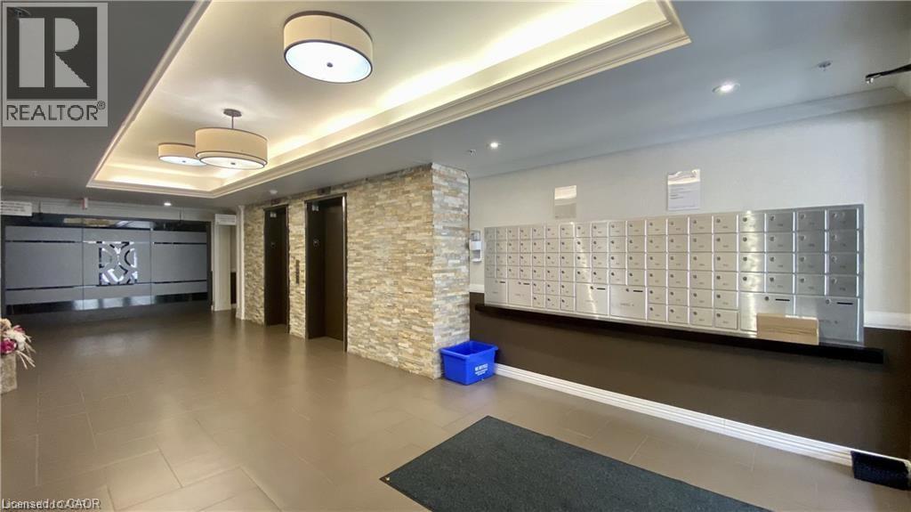 776 LAURELWOOD Drive Unit# 302