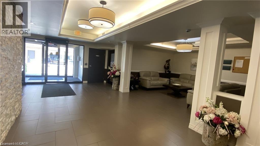 776 LAURELWOOD Drive Unit# 302