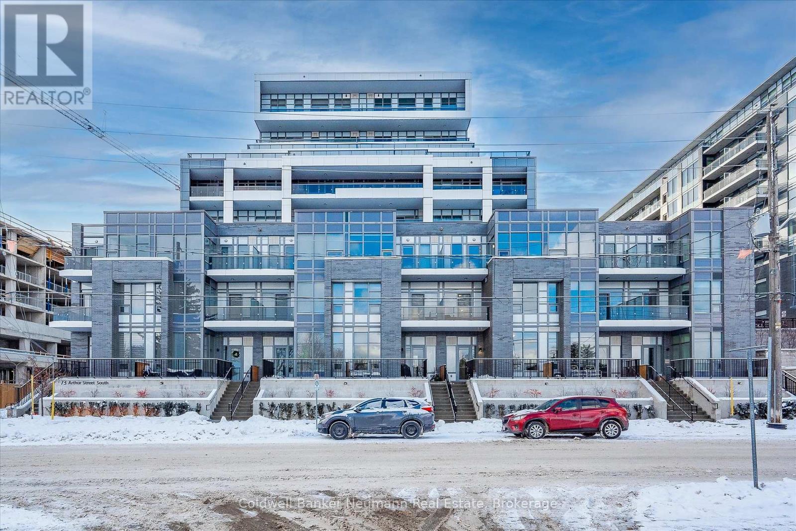 708 - 73 ARTHUR STREET S