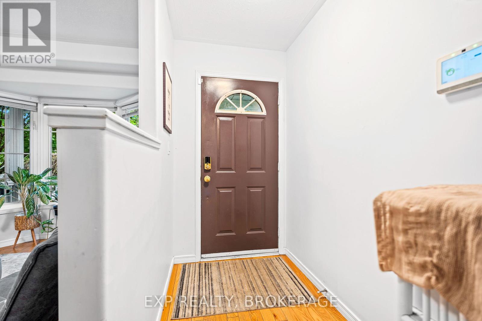 426 FIELDSTONE DRIVE