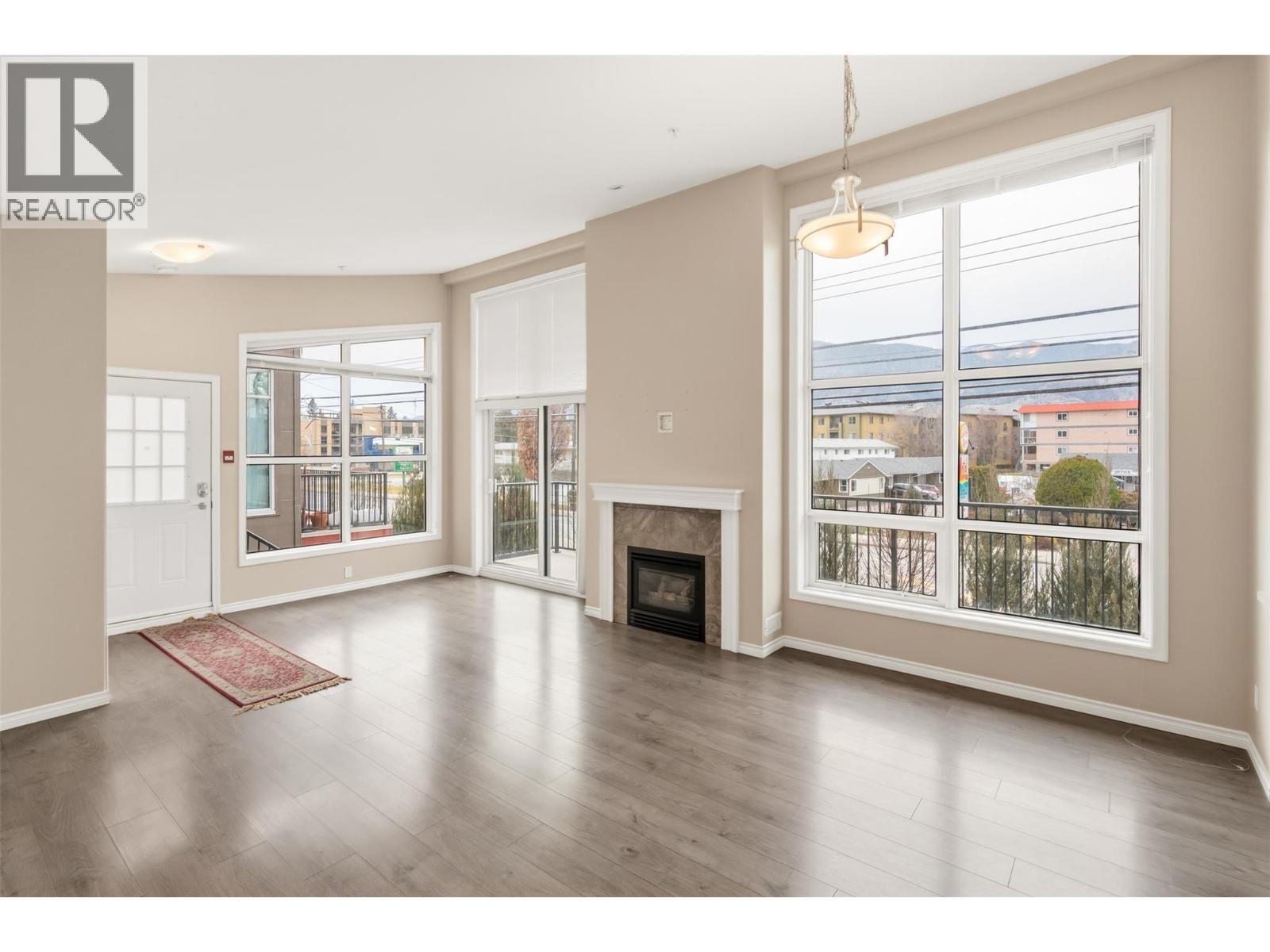 3388 SKAHA LAKE Road Unit# 201