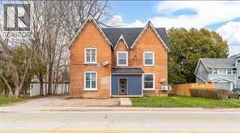 131 Margaret AVENUE Unit# 3 Wallaceburg ON N8A2A1