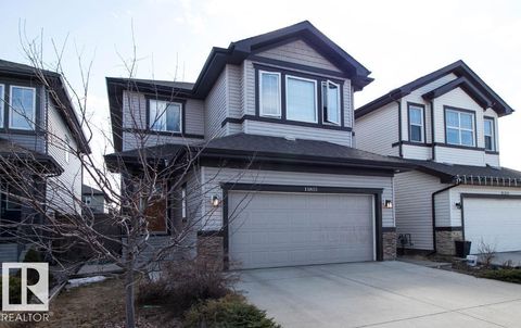 13855 143 AV NW Edmonton AB T6V0L7