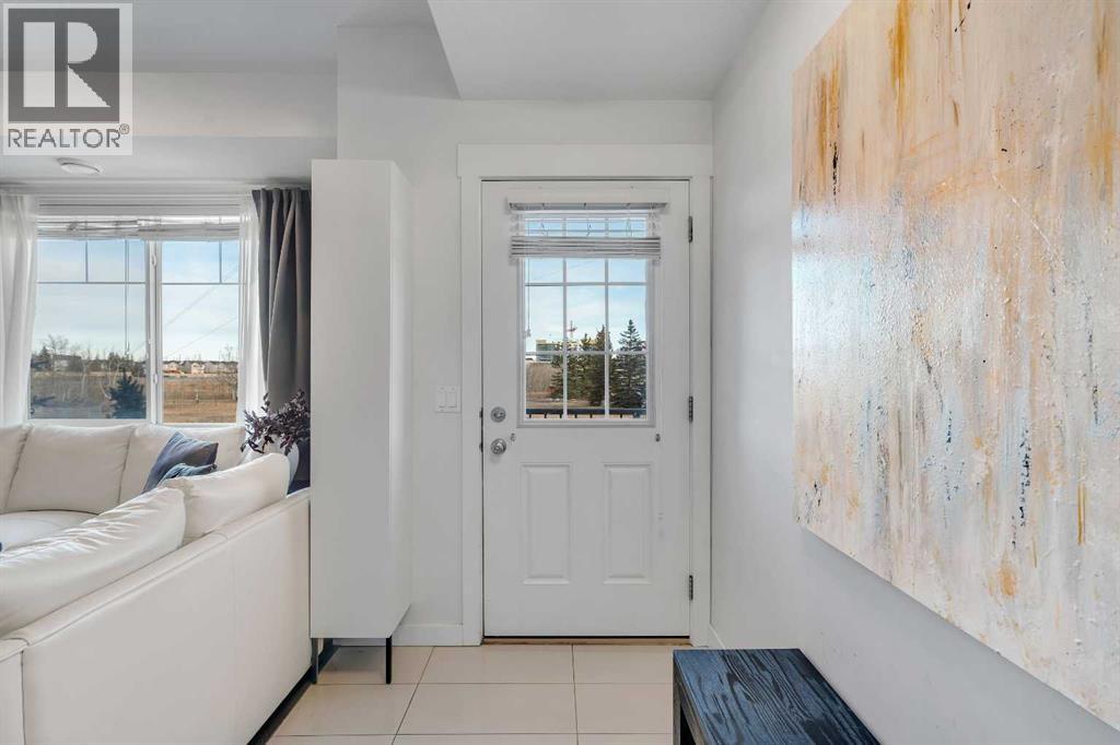 6, 59 West Coach Manor SW