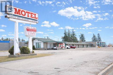 1701 LONDON LINE Sarnia ON N7W1B1