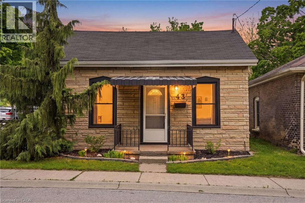 43 ALONZO Street