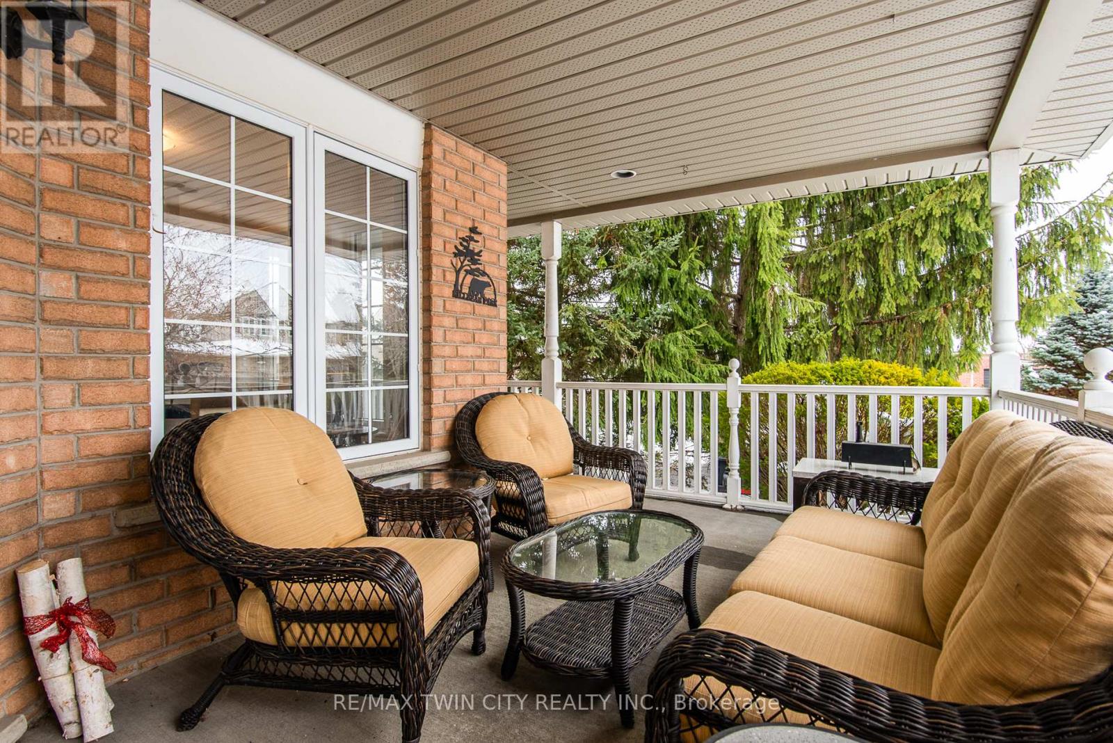 148 WINDING WOOD CRESCENT