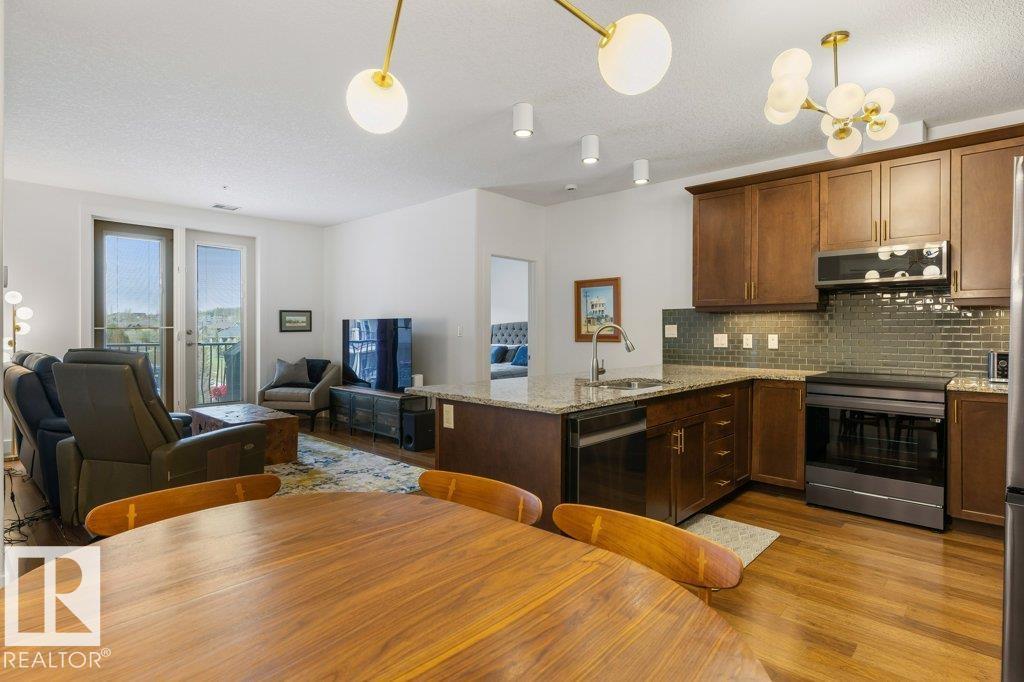 #255 6079 MAYNARD WY NW