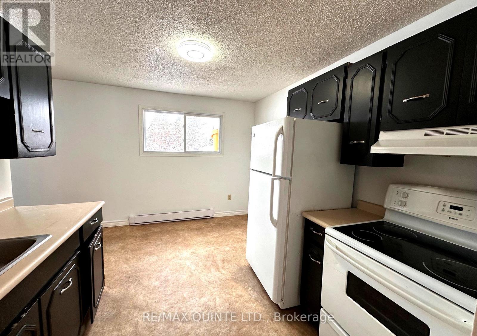 3 - 195 KIMMETTS SIDE ROAD