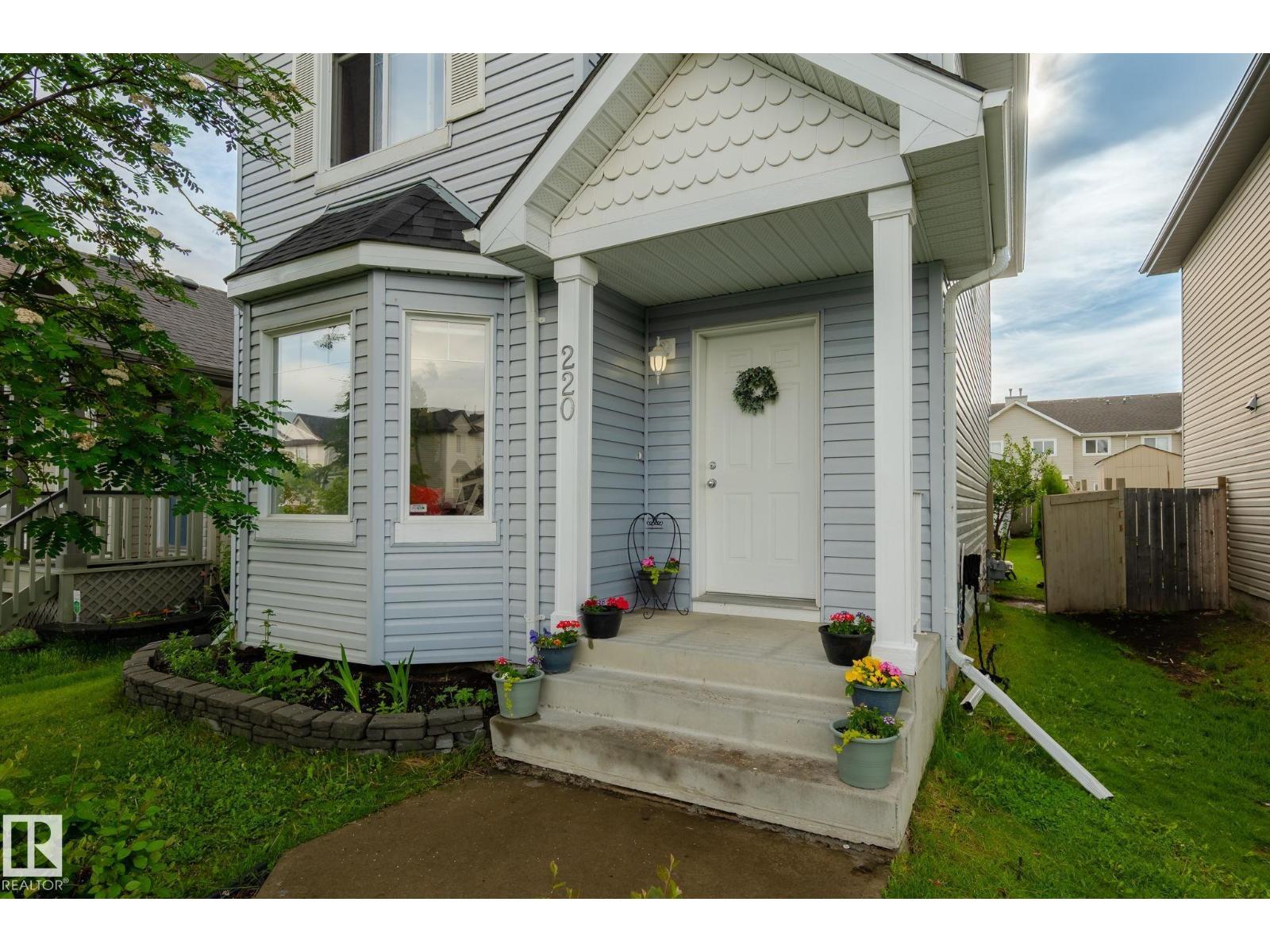 220 85ST SW