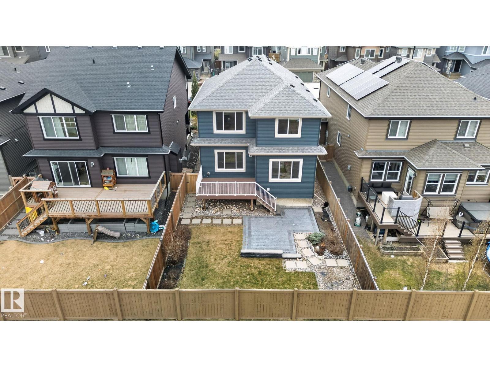 5928 19 AV SW