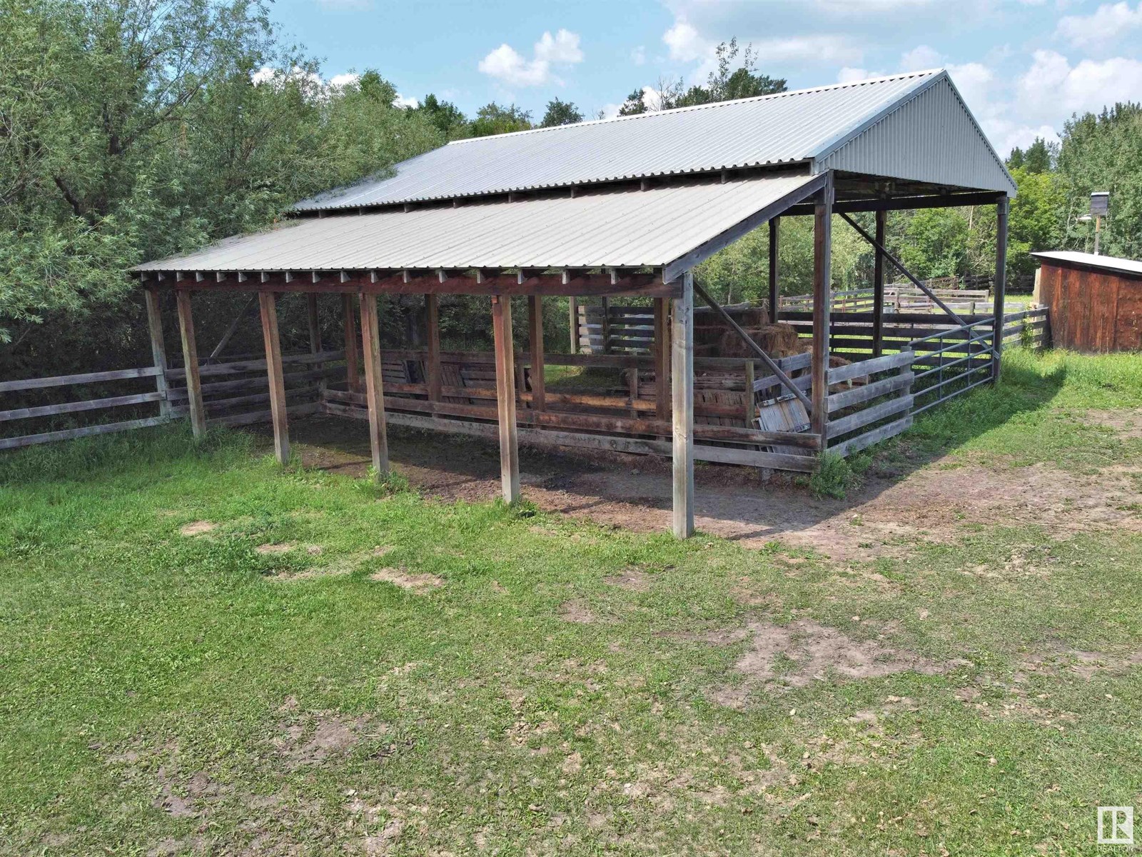 57015 Rge Rd 271