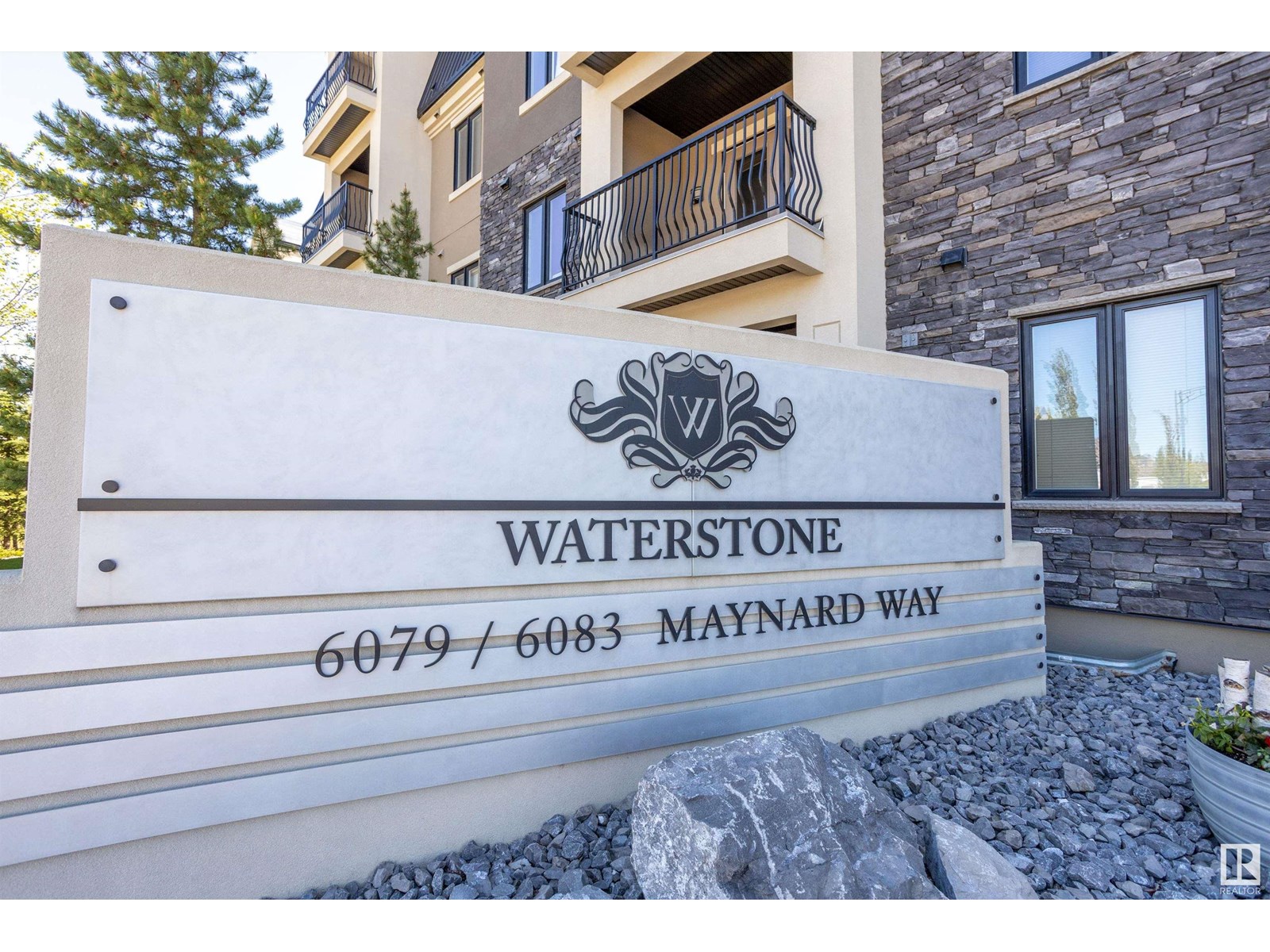 #331 6079 MAYNARD WY NW