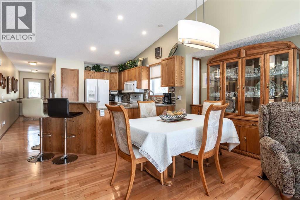 912 Riverside Drive NW