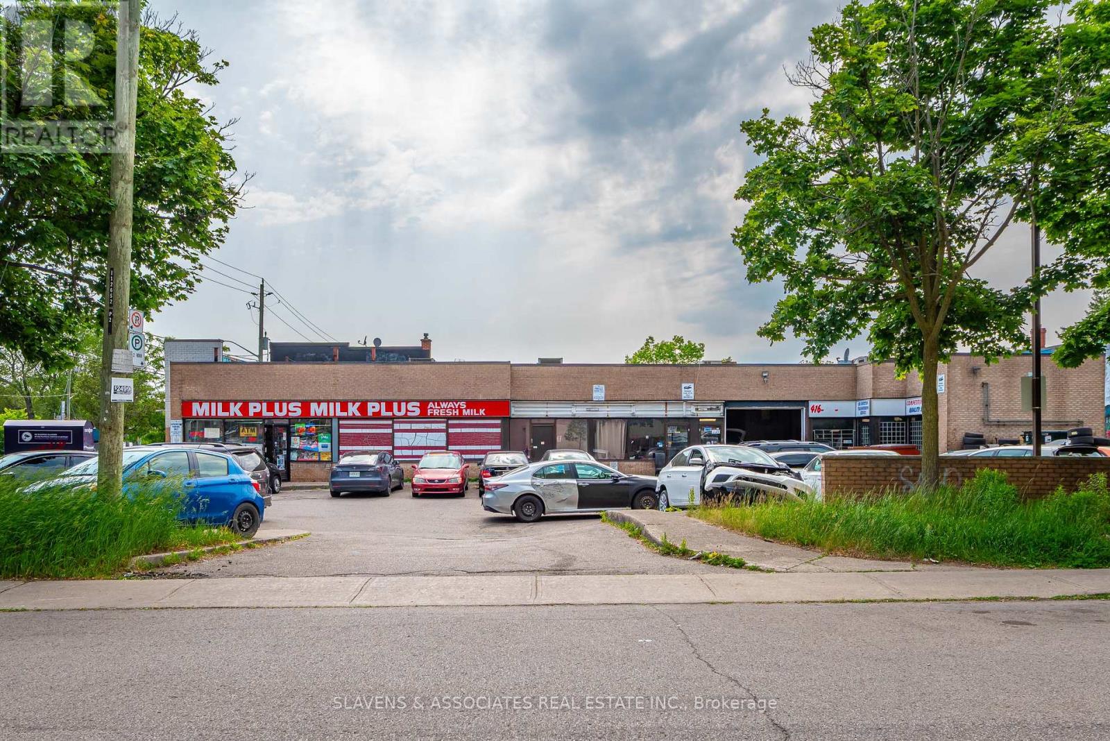 3312 DANFORTH AVENUE