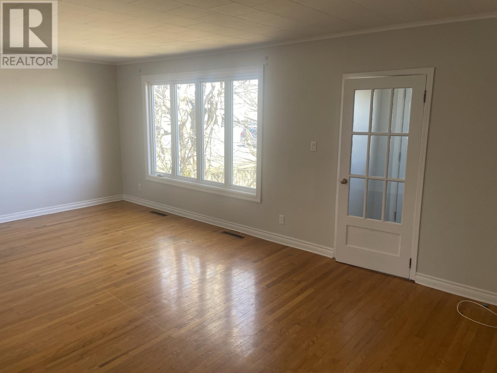 369 Torbay Road