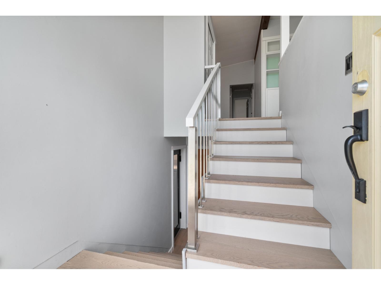 46155 LARCH AVENUE|Chilliwack Proper South