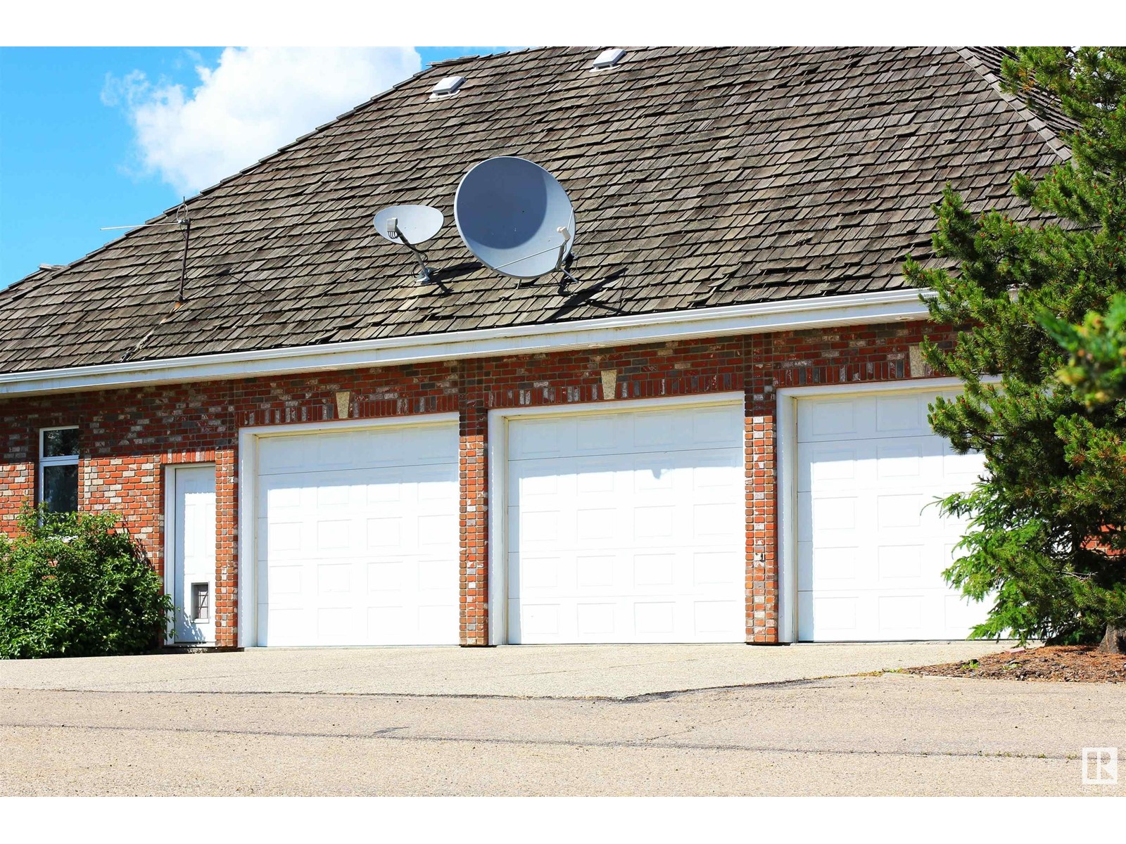 9610 167 ST SW SW