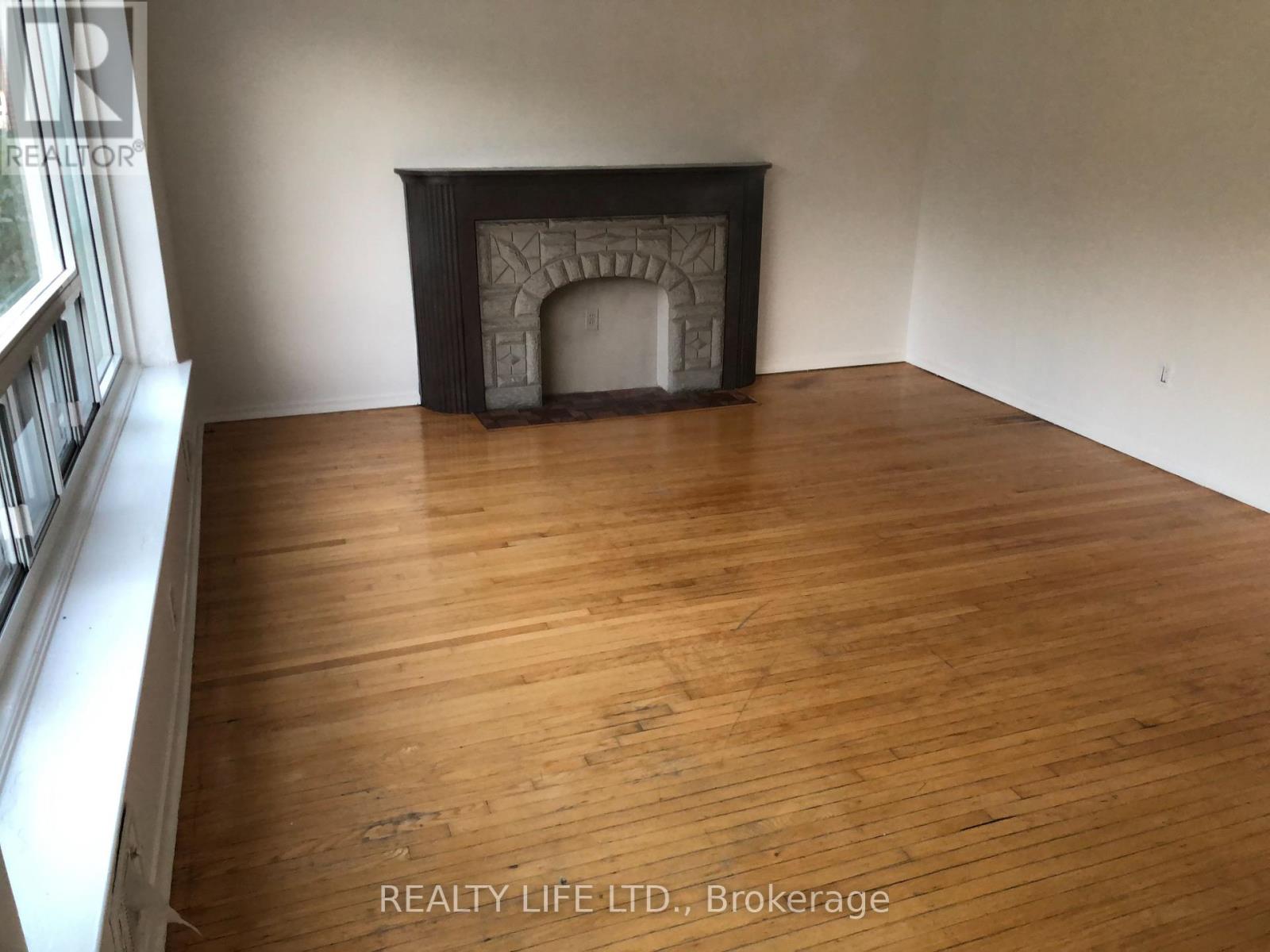 54 GARSIDE CRESCENT