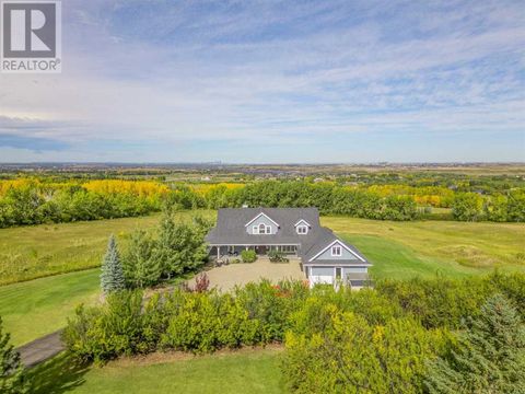 16084 258 Avenue E Rural Foothills County AB T0L0X0