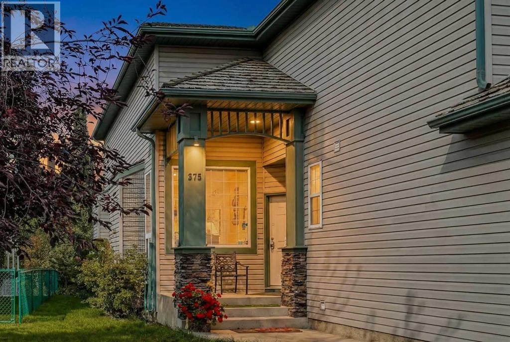 375 Douglas Glen Gardens SE