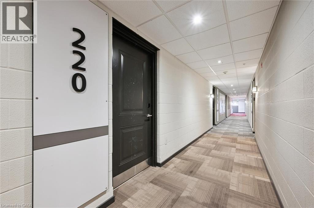 1291 GORDON Street Unit# 220