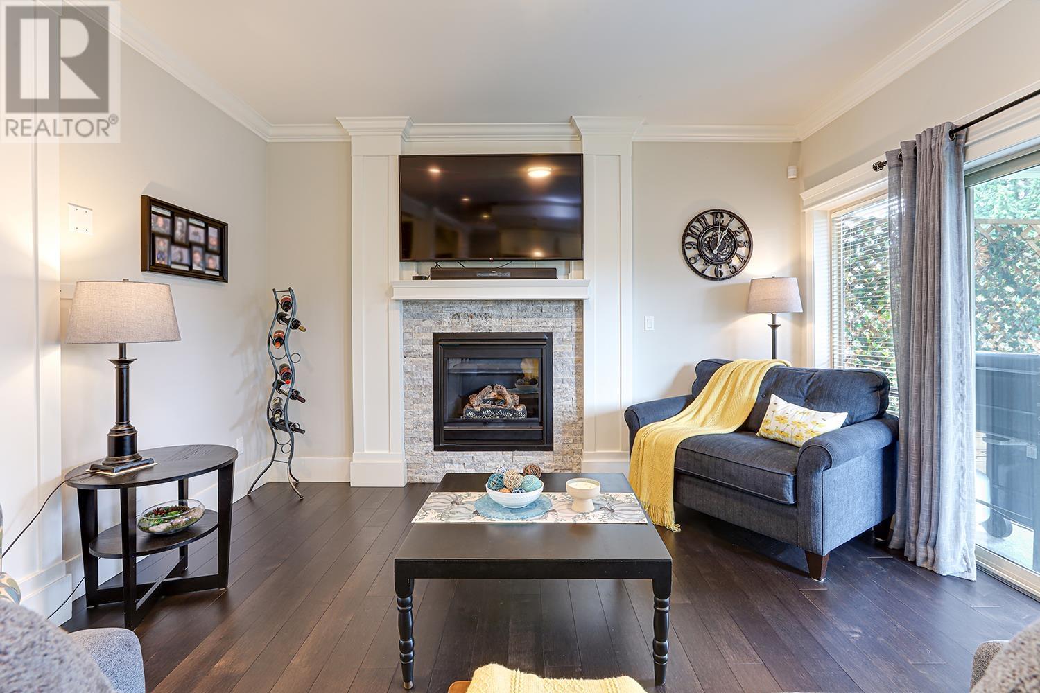 3968 ROBIN PLACE