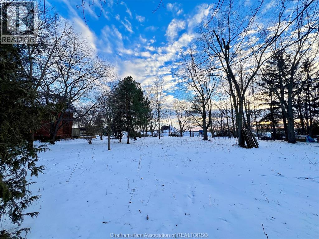 106 Erie STREET North