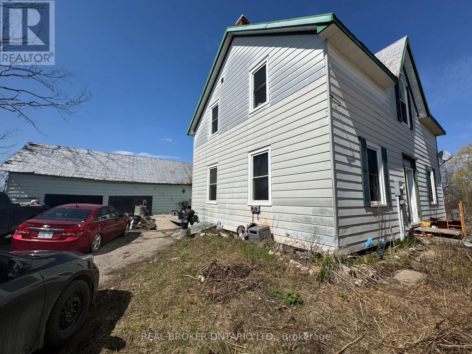 888 TOWNLINE ROAD