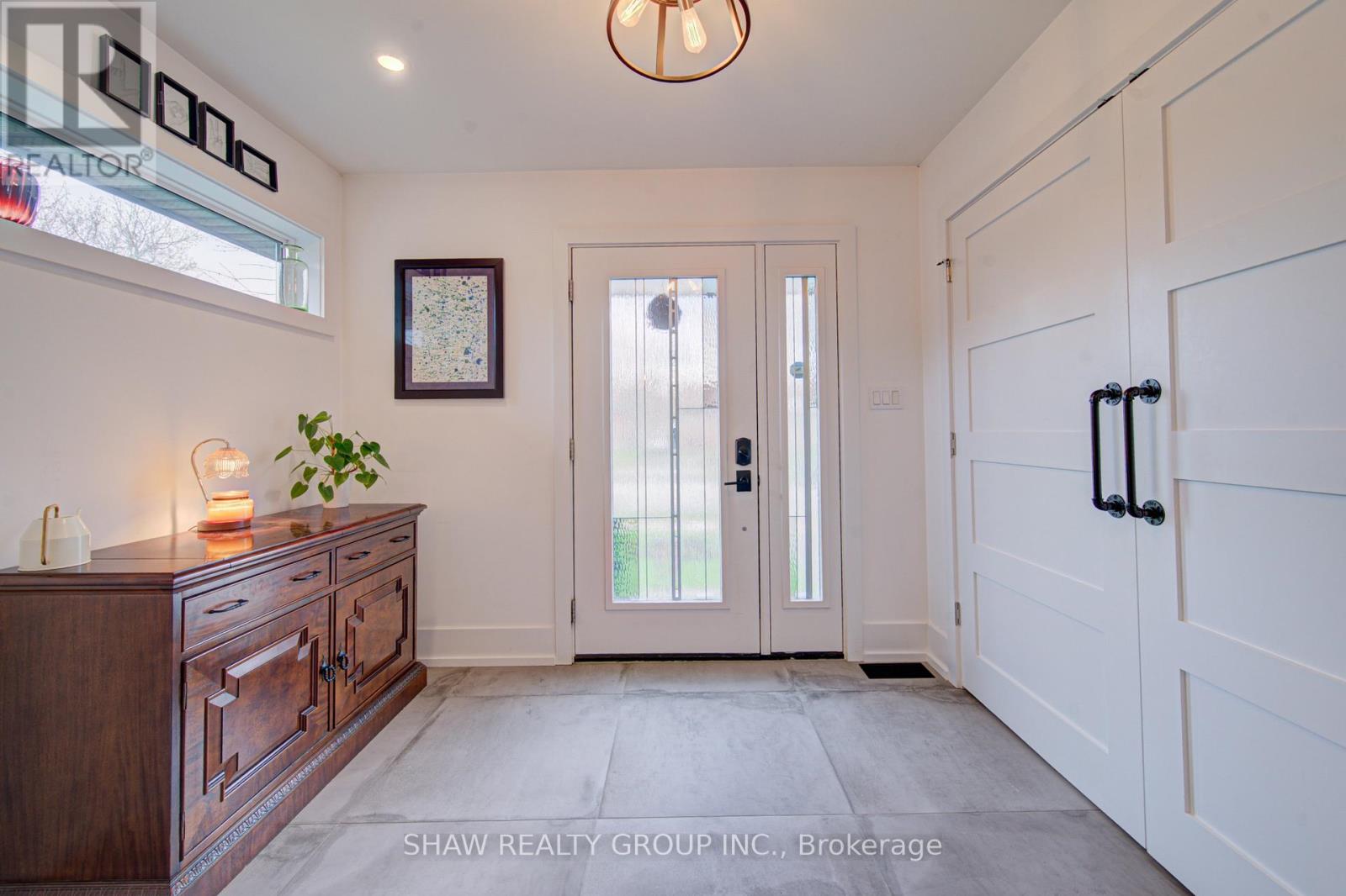 1486 AUGUSTINE DRIVE