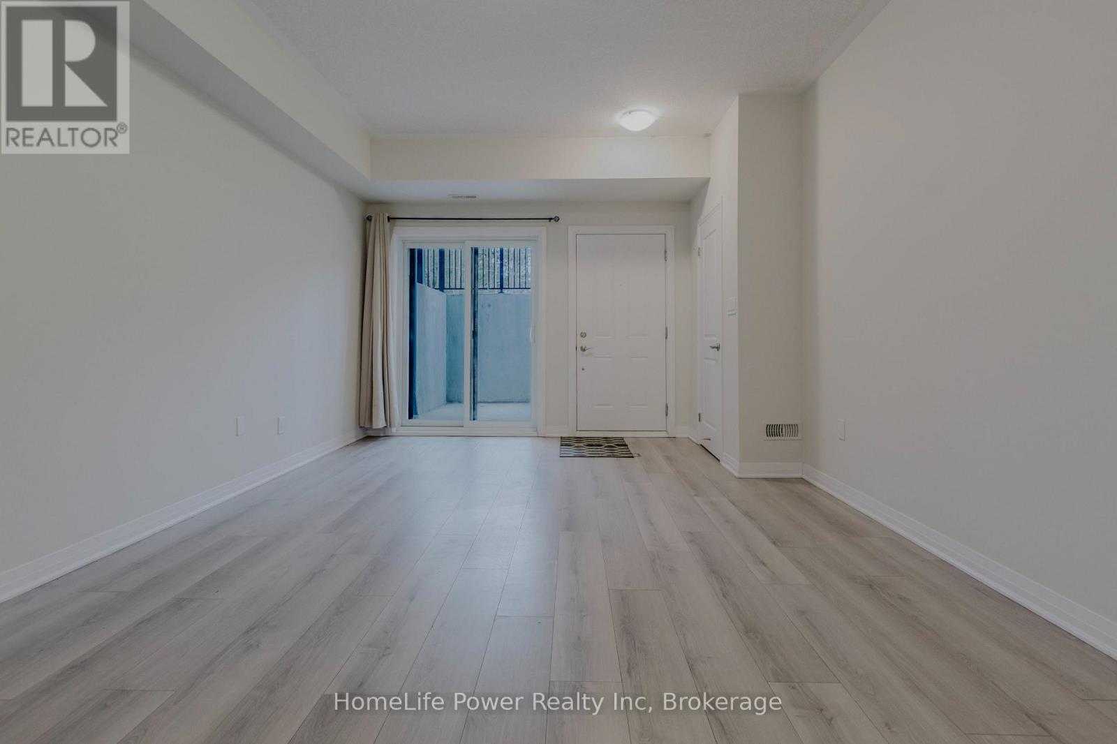 G105 - 25 ISHERWOOD AVENUE