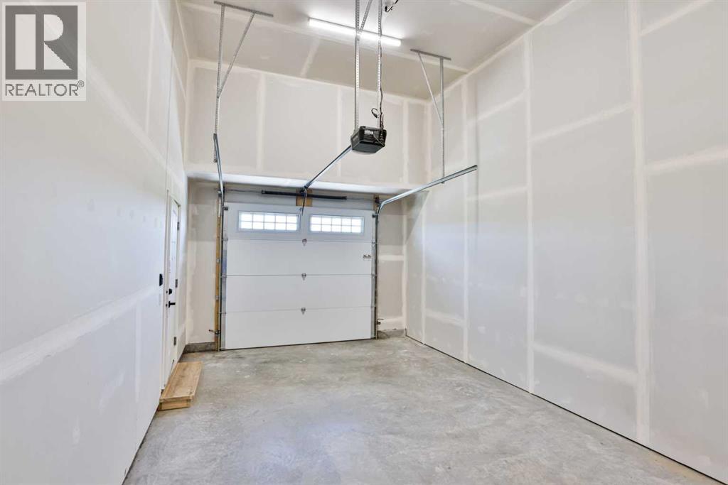425 Meadowlark Way