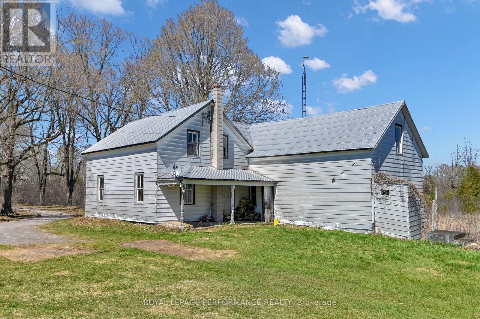 2421 BUCKWHEAT ROAD W