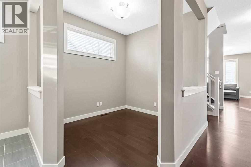 90 Mount Rae Heights