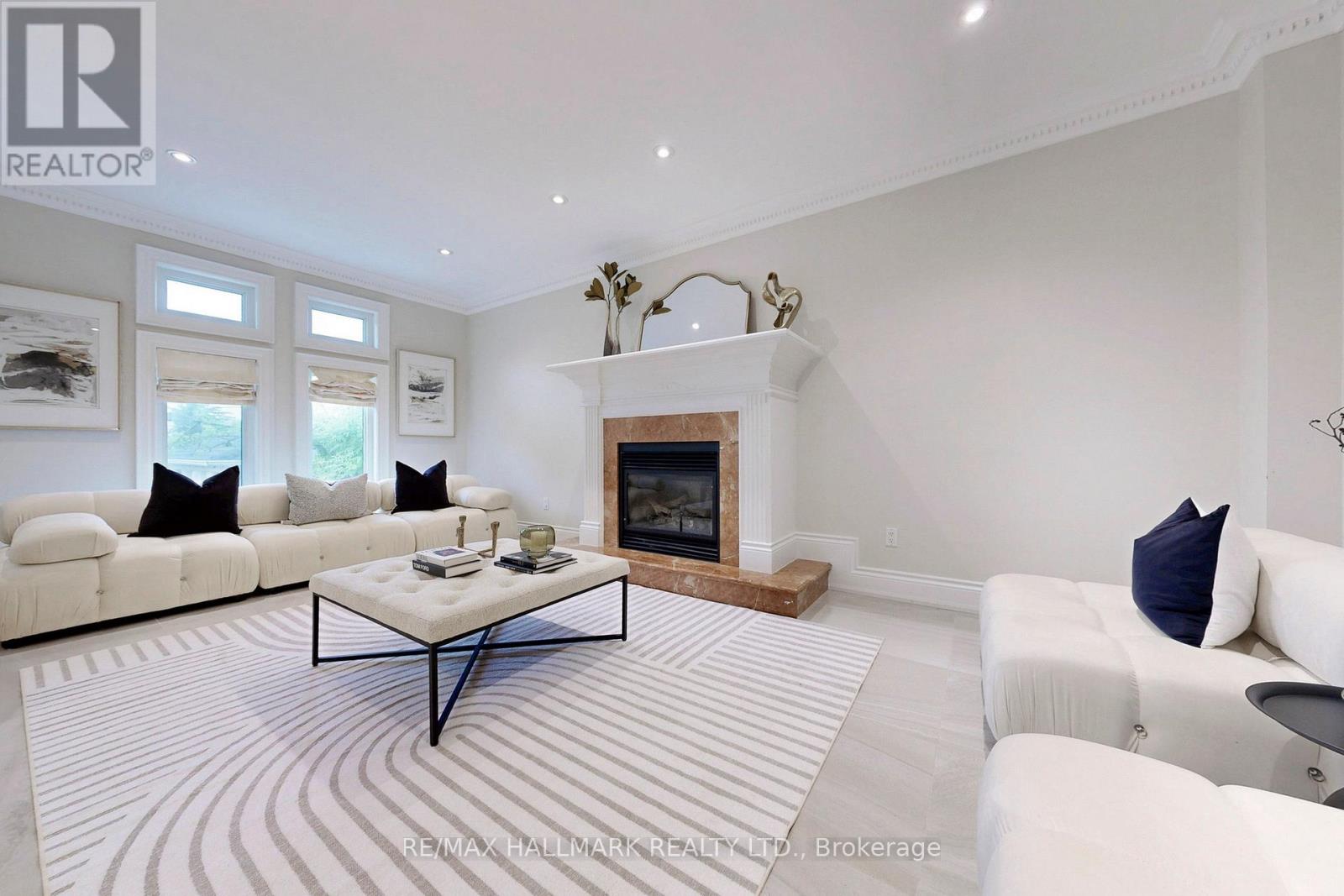12 HIGHLAND HILL