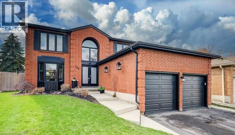 107 OLD PARK Lane Kitchener ON N2N2K1