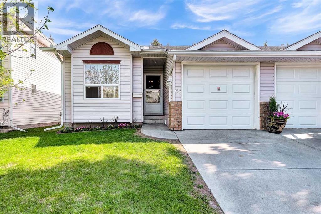 68 Catalina Circle NE