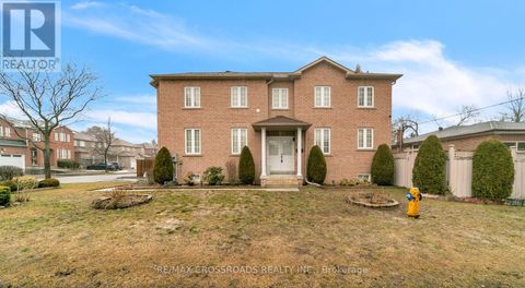 106 CRAGGVIEW DRIVE Toronto (West Hill) ON M1E2L8