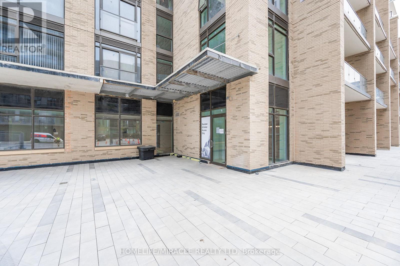 2203 - 55 DUKE STREET