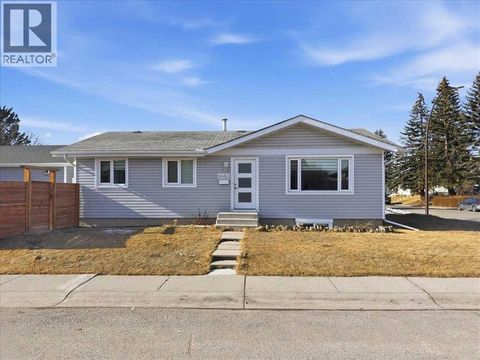 6603 Malvern Road NE Calgary AB T2A5C3
