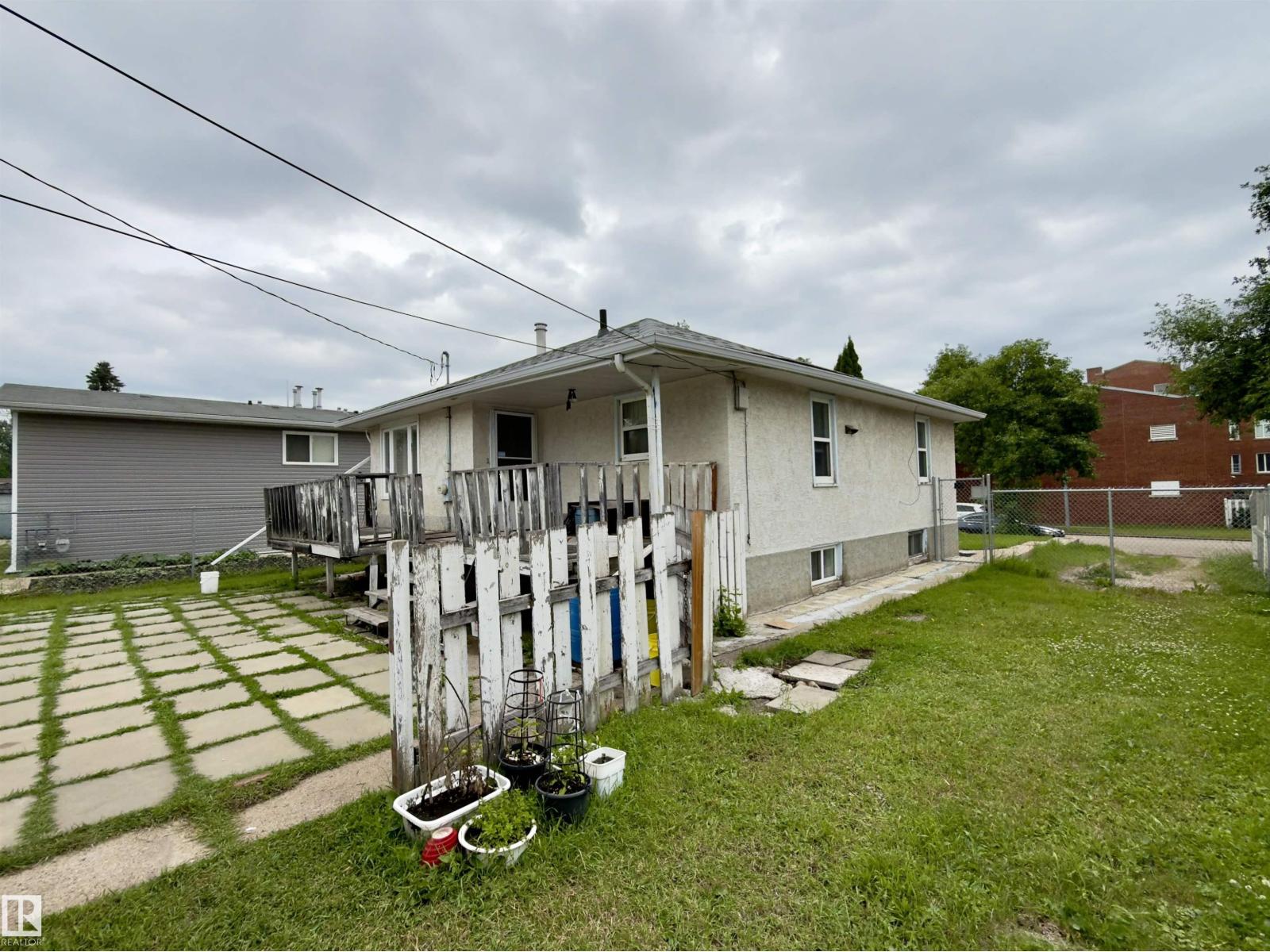 12914 68 ST NW