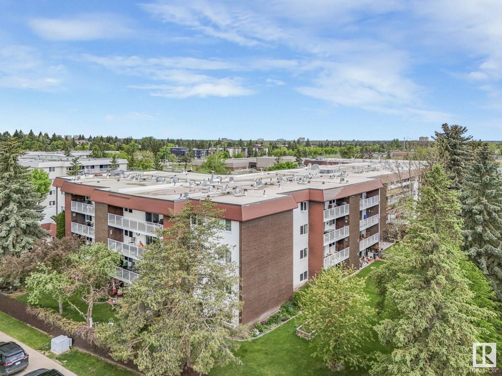 #207 14810 51 AV NW