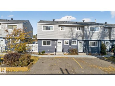 153 HABITAT CR NW Edmonton AB T5A3K8